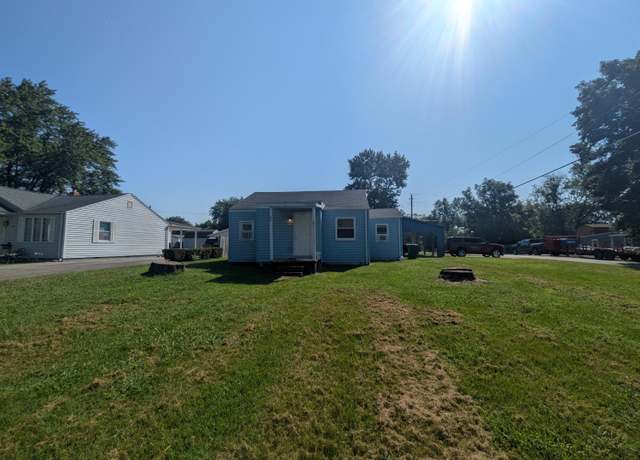 Property at 2900 E Gilbert St, Muncie, IN 47303, 3 beds, 1.5 baths