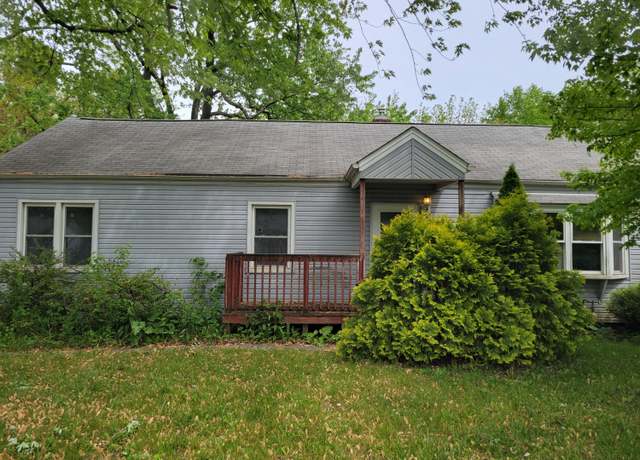 Property at 63 Deerpath Rd, Merrillville, IN 46410, 4 beds, 1 bath
