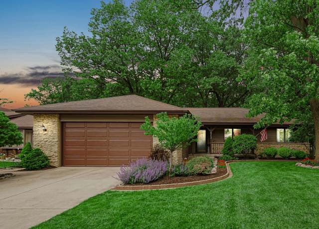 Property at 612 N Rueth Dr, Griffith, IN 46319, 4 beds, 2.5 baths