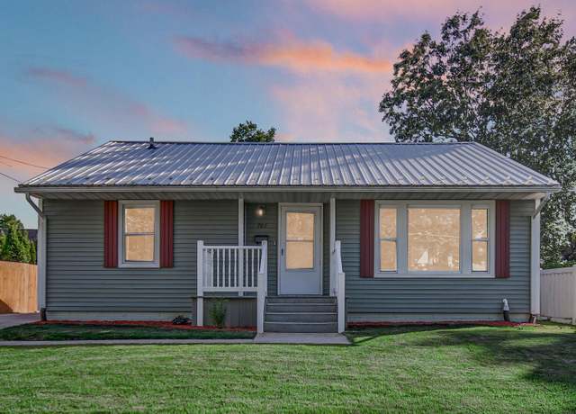 Property at 706 Kentucky Ave, La Porte, IN 46350, 3 beds, 1 bath