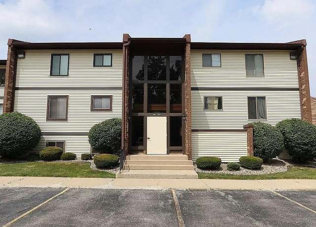 Property at 865 Summit Park Ct N, Crown Point, IN 46307, 2 beds, 1 bath