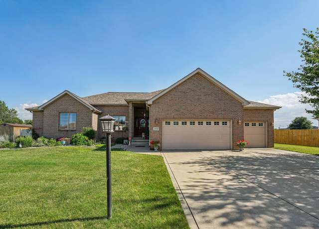 Property at 6919 Fox Tail Ave, Portage, IN 46368, 3 beds, 3.5 baths
