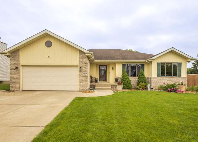 Property at 2955 Burge Dr, Crown Point, IN 46307, 3 beds