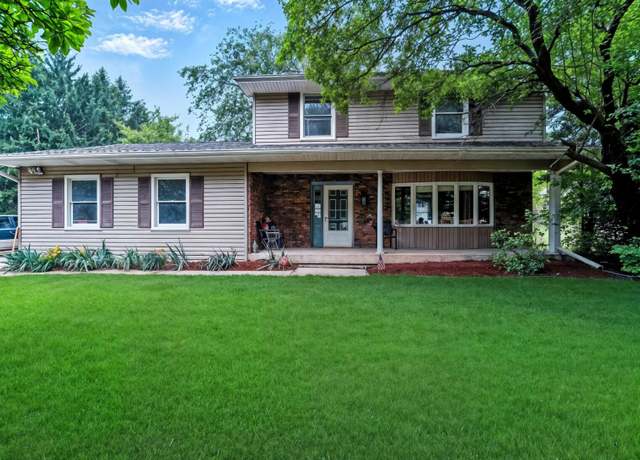 Property at 8815 Windy Hill Ct, Hobart, IN 46342, 4 beds, 2.5 baths