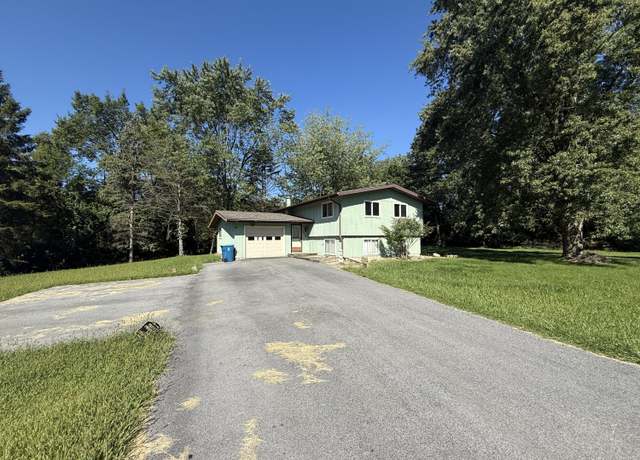 Property at 309 E 1400 N, Chesterton, IN 46304, 3 beds, 2 baths