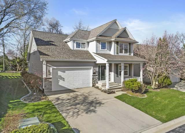 Property at 1911 Garland Cir, Valparaiso, IN 46383, 4 beds, 3.5 baths