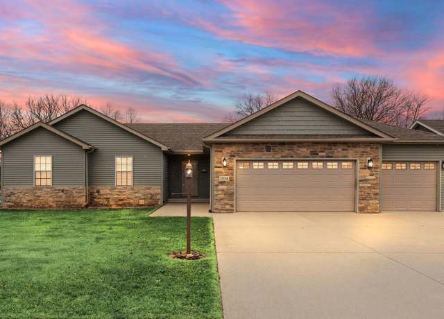 Property at 1934 Daisy St SE, Demotte, IN 46310, 3 beds, 2 baths
