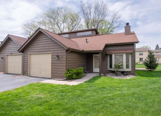 Property at 1862 Plum Ct, Crown Point, IN 46307, 2 beds, 2 baths