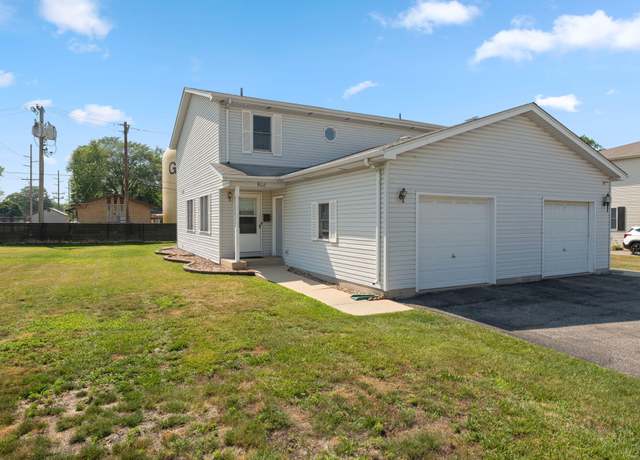 Property at 908 N Wheeler St, Griffith, IN 46319, 2 beds, 1.5 baths