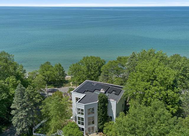 Property at 301 E Lake Front Dr, Beverly Shores, IN 46301, 3 beds, 2.5 baths