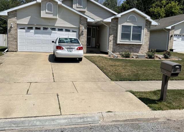 Property at 5694 Ardmore Ave, Portage, IN 46368, 3 beds, 2 baths