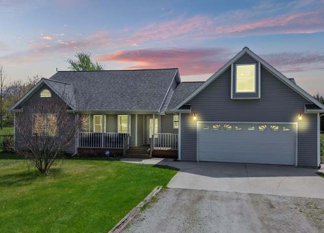 Property at 25 W 1100 N, Wheatfield, IN 46392, 3 beds, 2 baths