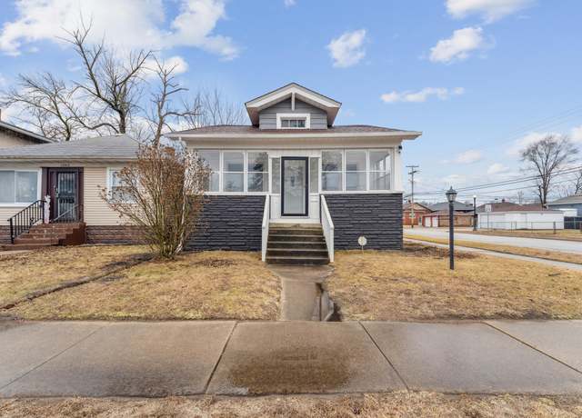 Property at 1006 Eaton St, Hammond, IN 46320, 4 beds, 2 baths