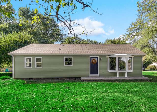 Property at 1434 N Veden Rd, Chesterton, IN 46304, 4 beds, 2 baths
