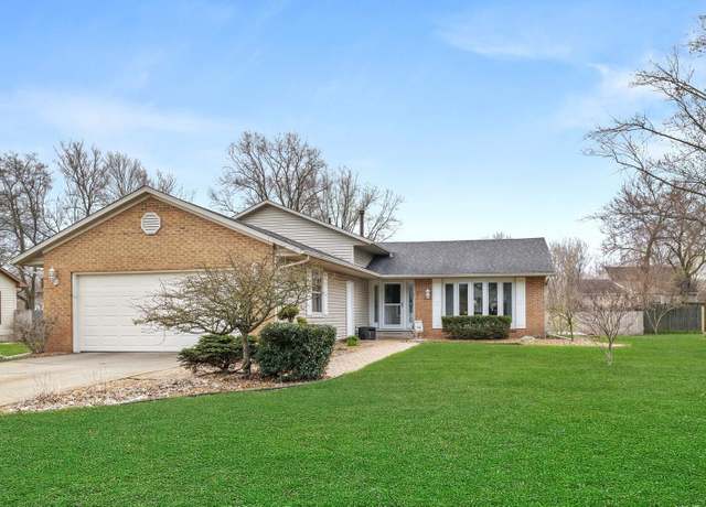 Property at 801 Fox Point Dr, Chesterton, IN 46304, 4 beds, 2.5 baths