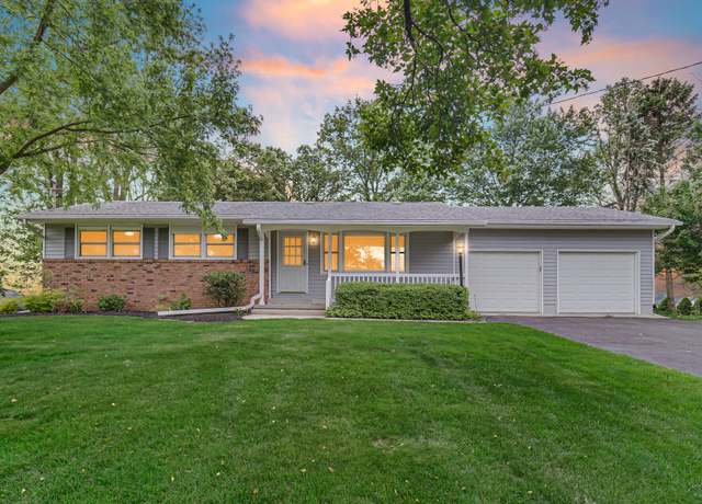 Property at 24 E 150 S, Valparaiso, IN 46383, 3 beds, 3.5 baths