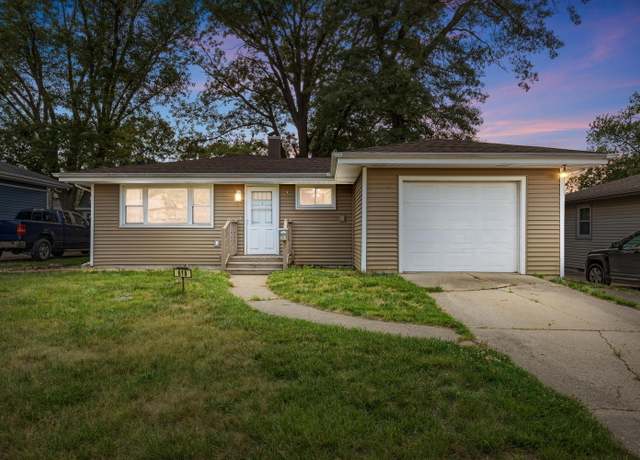 Property at 618 N Glenwood Ave, Griffith, IN 46319, 3 beds, 1 bath