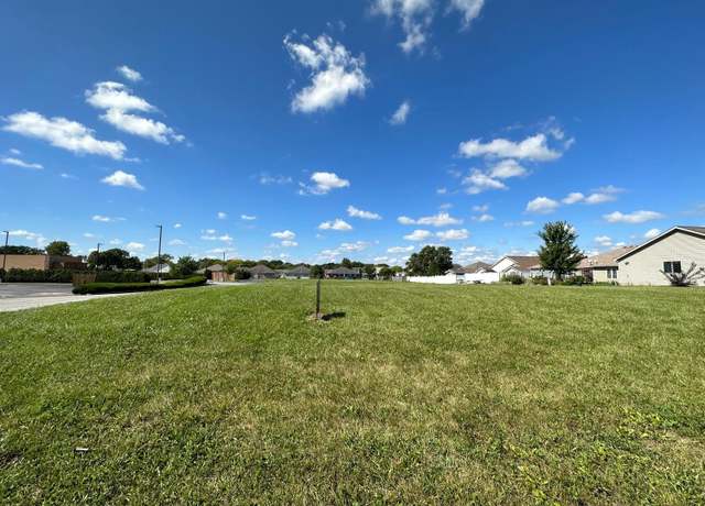 Property at 10838 Pike St, Winfield, IN 46307