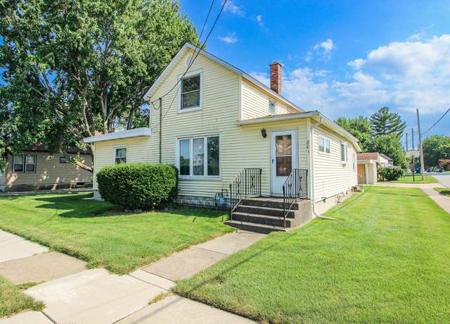Property at 801 E Clark St, Crown Point, IN 46307, 4 beds, 2 baths