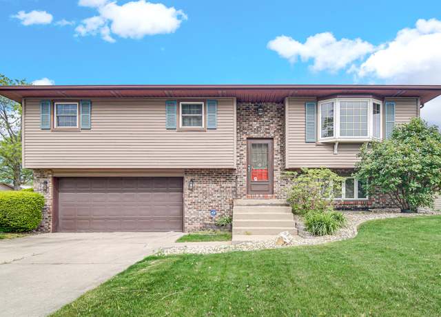 Property at 2175 Hamilton St, Portage, IN 46368, 3 beds, 2 baths