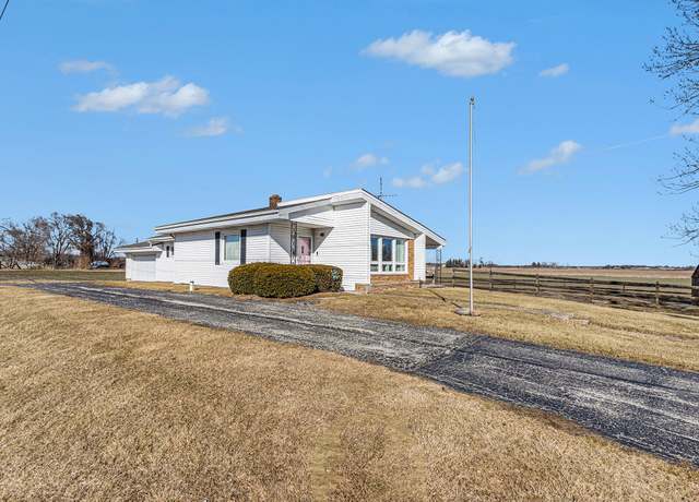 Property at 721 S State Rd 2, Hebron, IN 46341, 3 beds, 1 bath