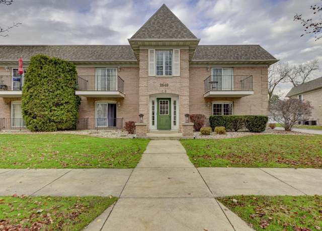 Property at 2649 Georgetowne Dr Unit C1, Highland, IN 46322, 2 beds, 2 baths
