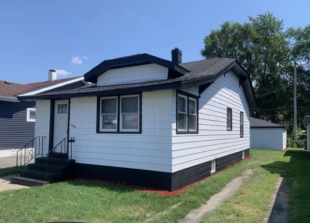 Property at 6329 Calumet Ave, Hammond, IN 46324, 2 beds, 2 baths