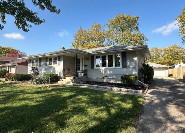 Property at 245 Sycamore Ln, Munster, IN 46321, 3 beds, 1.5 baths