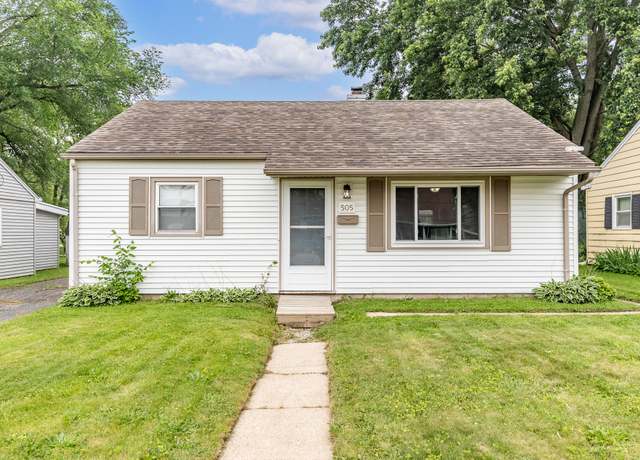 Property at 505 W Walnut St, Crown Point, IN 46307, 2 beds, 1 bath
