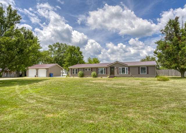 Property at 1362 N 350 W, Rensselaer, IN 47978, 3 beds, 2 baths
