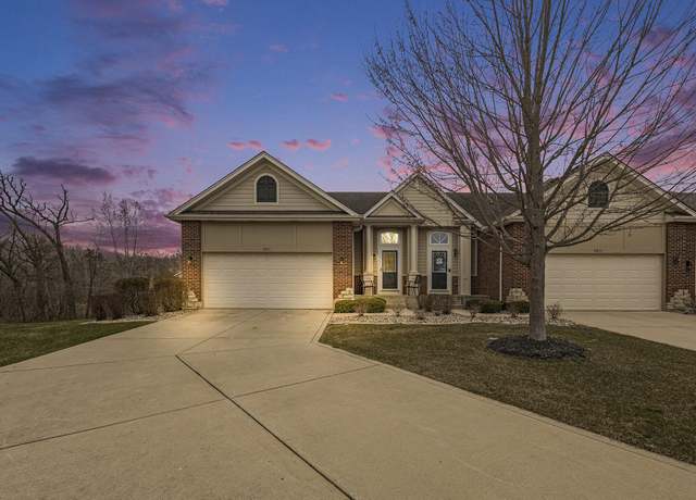 Property at 9851 Oakwood Ct, St. John, IN 46373, 2 beds, 2.5 baths