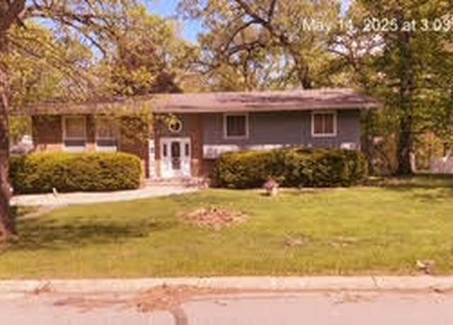 Property at 7951 Tapper St, Dyer, IN 46311, 4 beds, 3 baths