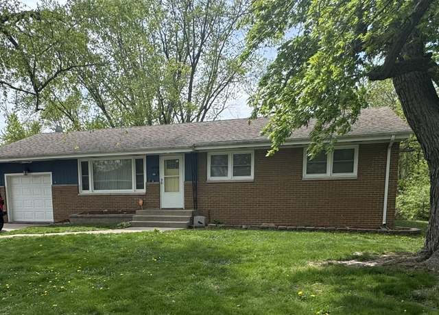 Property at 6780 Jefferson St, Merrillville, IN 46410, 4 beds, 2 baths