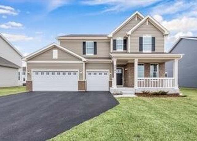 Property at 11051 Green Pl, Winfield, IN 46307, 4 beds, 2.5 baths
