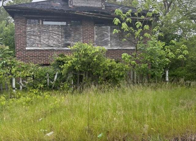 Property at 3833 Washington St, Gary, IN 46408, 2 beds, 4 baths