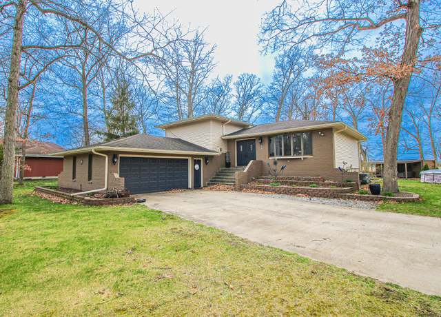 Property at 11444 N 540 E, Demotte, IN 46310, 3 beds, 3 baths