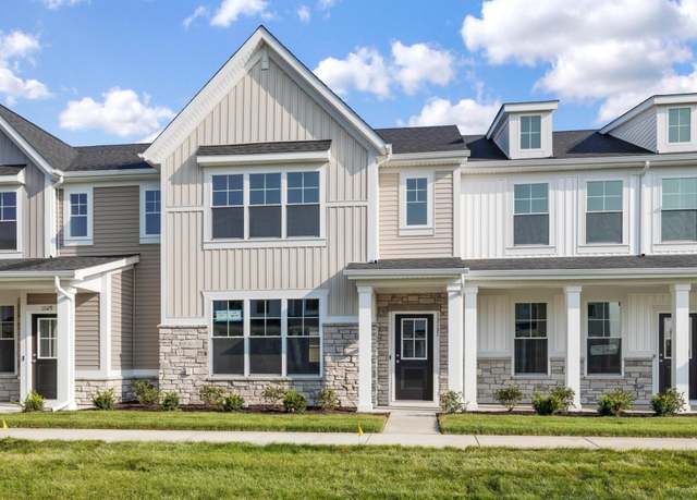 Property at 13131 Carolina St, Crown Point, IN 46307, 3 beds, 2.5 baths
