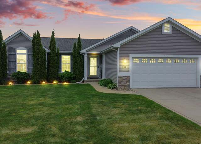Property at 219 Juniper St NW, Demotte, IN 46310, 3 beds, 2 baths