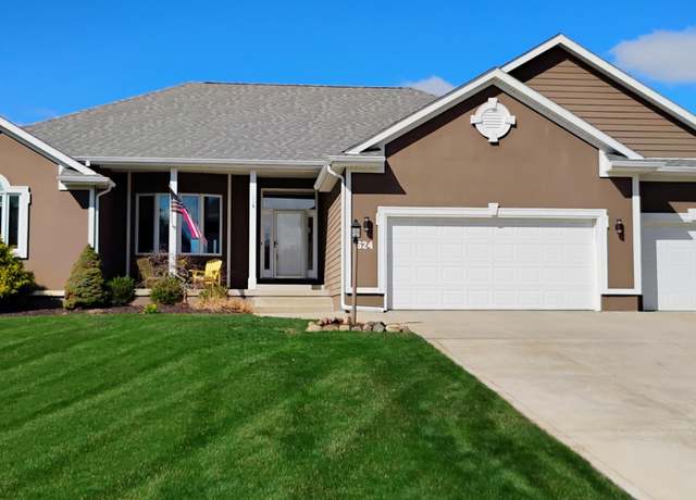 Property at 624 Gainesway Circle Rd, Valparaiso, IN 46385, 3 beds, 3 baths