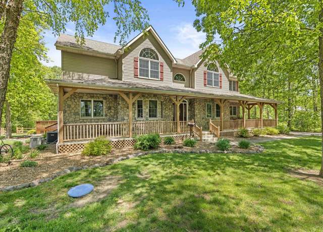 Property at 573 W 213 S, Hebron, IN 46341, 4 beds, 4 baths