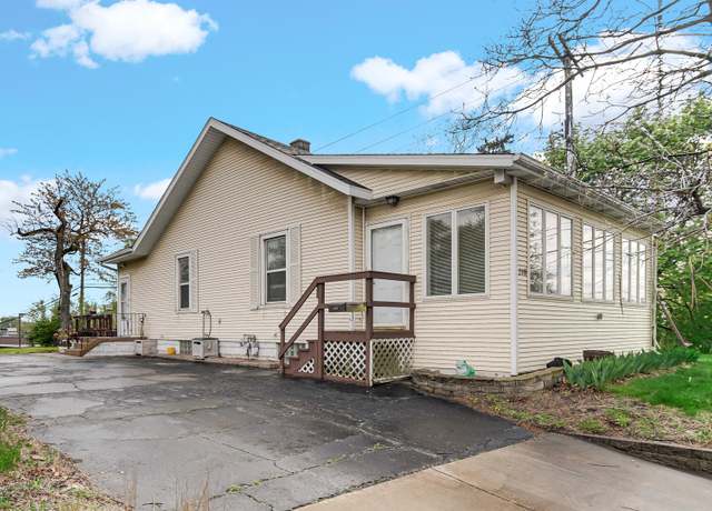 Property at 2418 Ridge Rd, Highland, IN 46322, 2 beds, 1 bath
