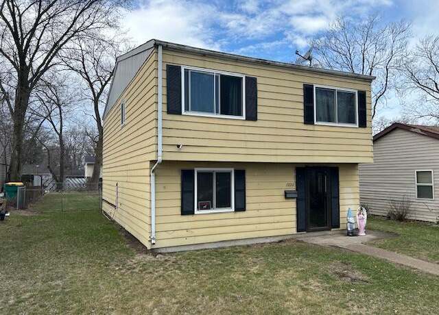 Property at 1222 Idaho St, Gary, IN 46403, 4 beds, 1.5 baths