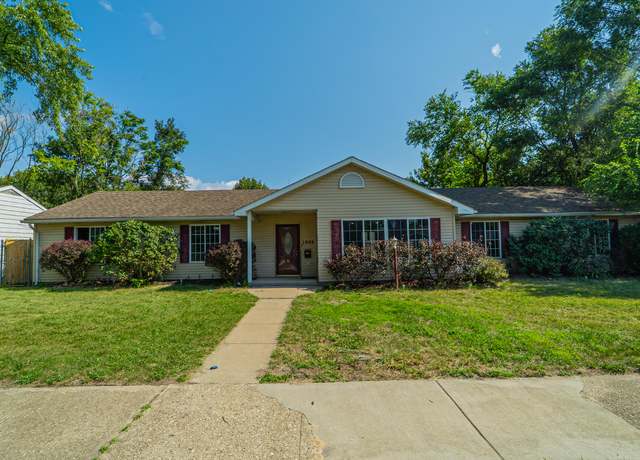 Property at 1908 Central Dr, Gary, IN 46407, 4 beds, 3 baths