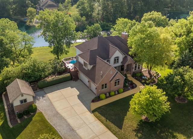 Property at 84 Liberty Lakes Dr, Valparaiso, IN 46385, 5 beds, 4.5 baths