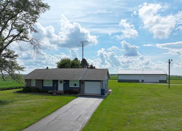 Property at 4627 S 1335 W, Francesville, IN 47946, 3 beds, 2 baths