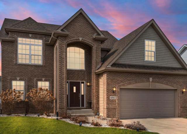 Property at 10312 Nelson St, Crown Point, IN 46307, 4 beds, 2.5 baths