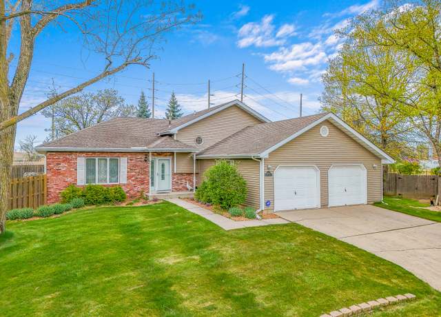 Property at 10737 Gleneagle Pl, St. John, IN 46373, 4 beds, 3 baths
