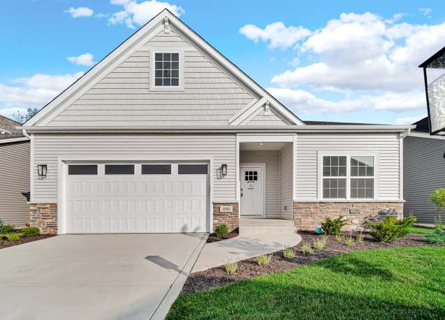 Property at 490 Magnolia Ln, Chesterton, IN 46304, 3 beds, 2 baths