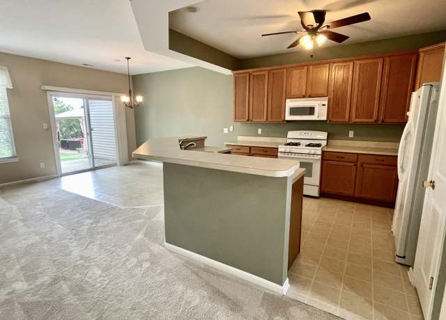 Property at 1044 Rockwell Ln, Dyer, IN 46311, 2 beds, 2 baths