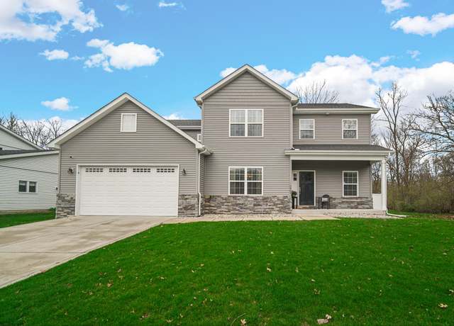Property at 2607 Dorset Dr, Valparaiso, IN 46383, 4 beds, 3.5 baths